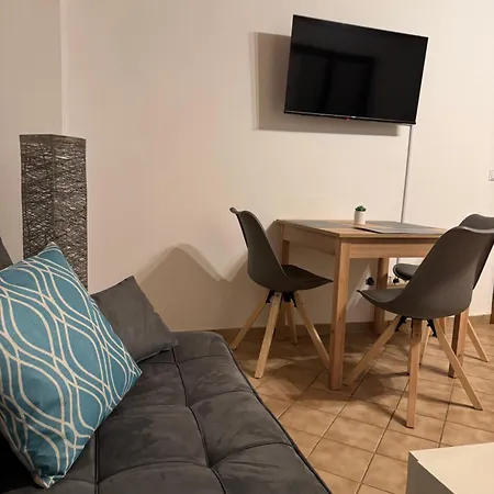 Monteurwohnung Fuer 1-2 Personen Naehe Heidelberg Mannheim アパート Birkenau